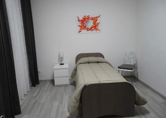 Mary Affittacamere 科米索